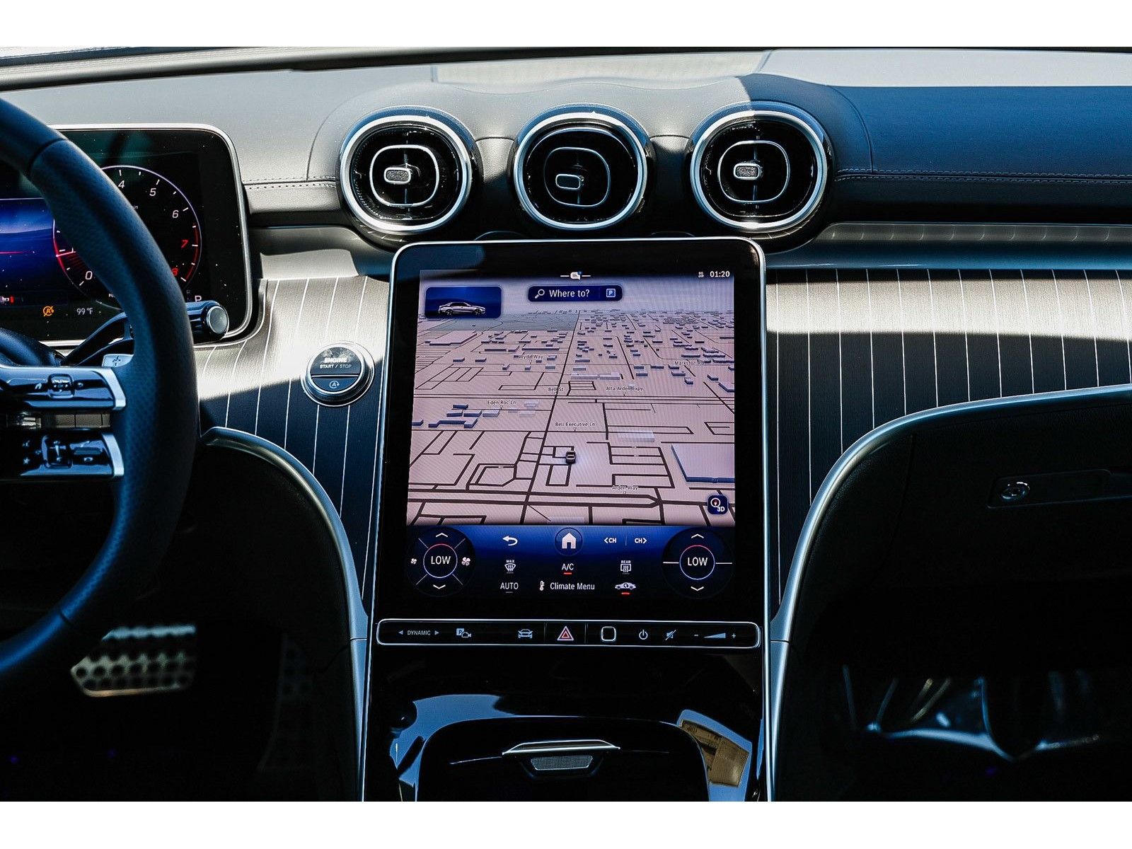 2025 Mercedes-Benz C-Class Sedan C 300 - Photo 11