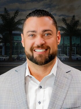 Staff member Michael Marquez from ID_8a9fcc
