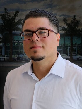 Staff member Daniel Calderon from ID_f10f41