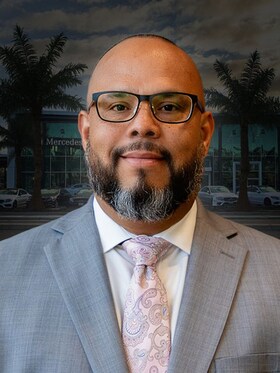 Staff member Edwin Guadamuz from ID_8a9fcc