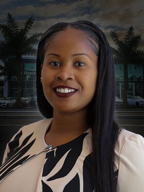 Staff member DezaRay Johnson from ID_8a9fcc