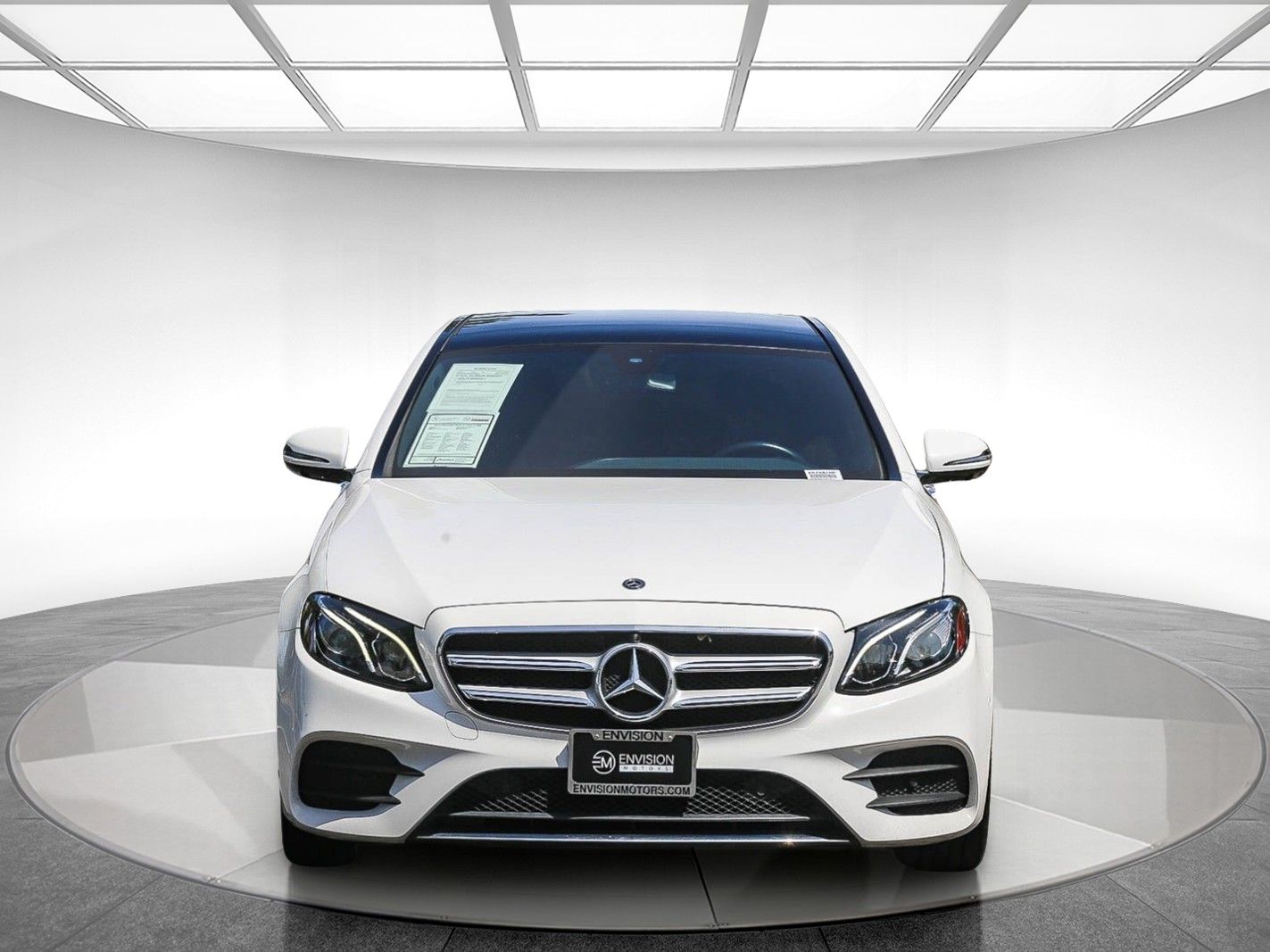 2019 Mercedes-Benz E-Class E 300 photo 5