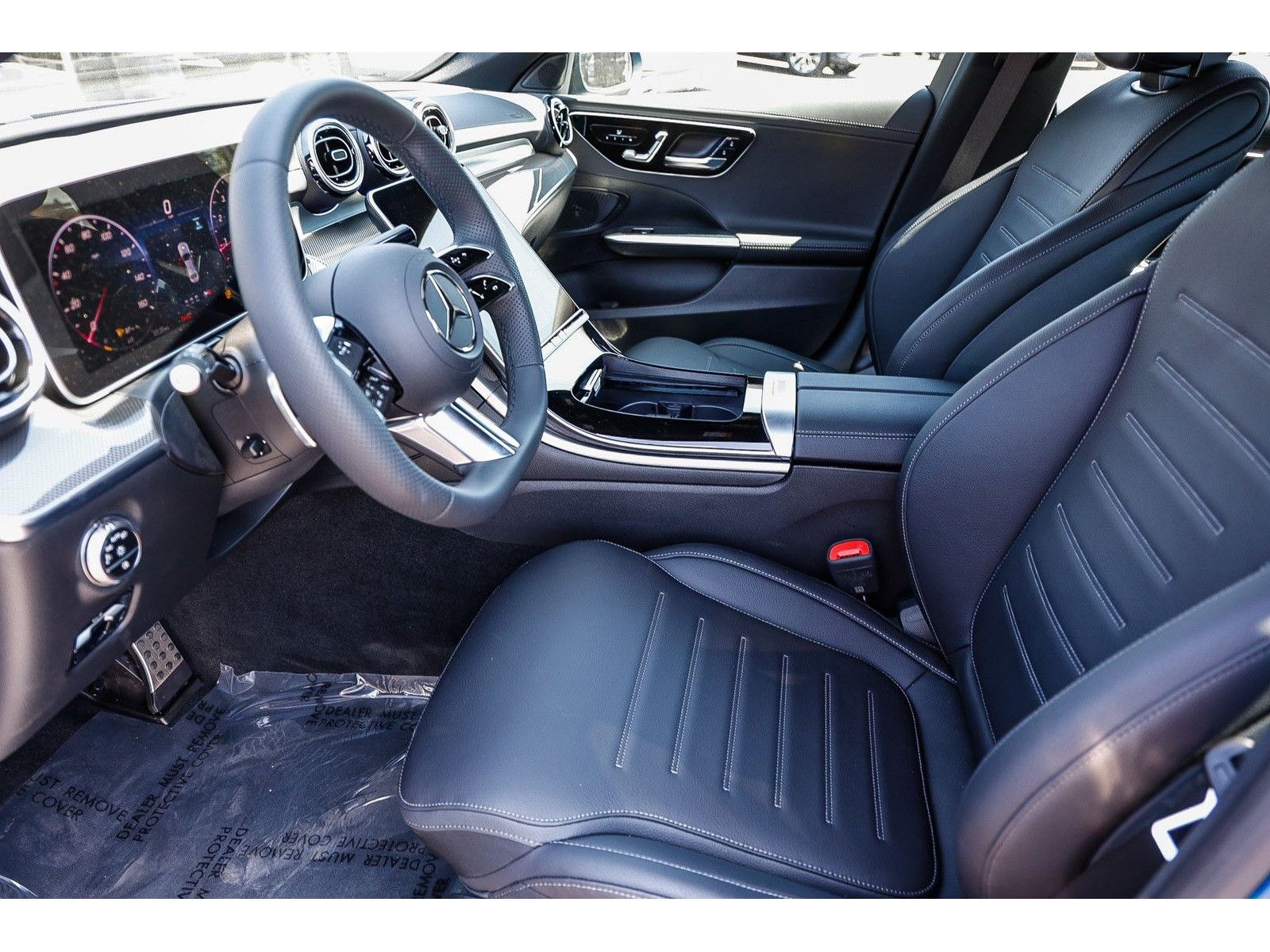 2025 Mercedes-Benz C-Class Sedan C 300 - Photo 19