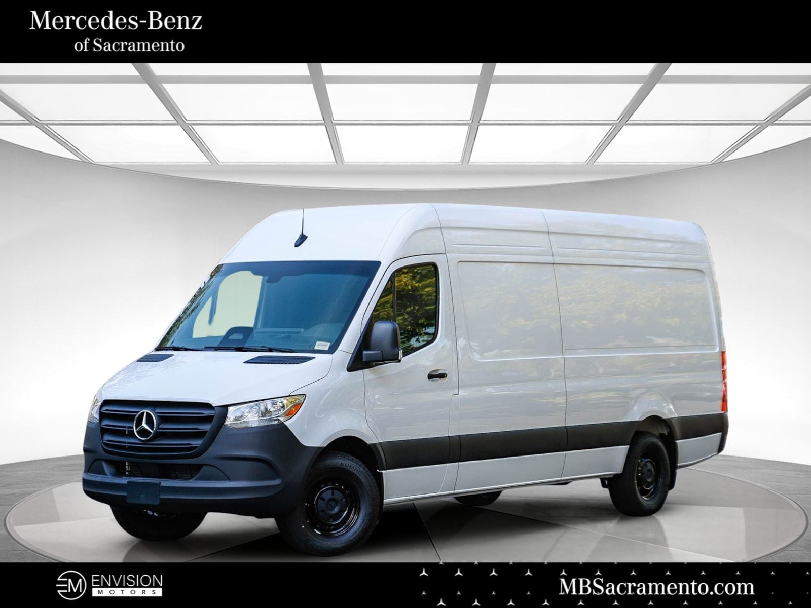 2026 Mercedes-Benz Sprinter 2500 170 WB High Roof's photo