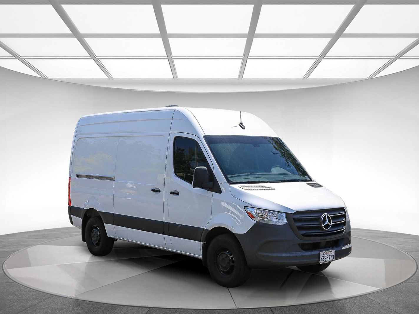 2024 Mercedes-Benz Sprinter 2500 Cargo 144 WB photo 4