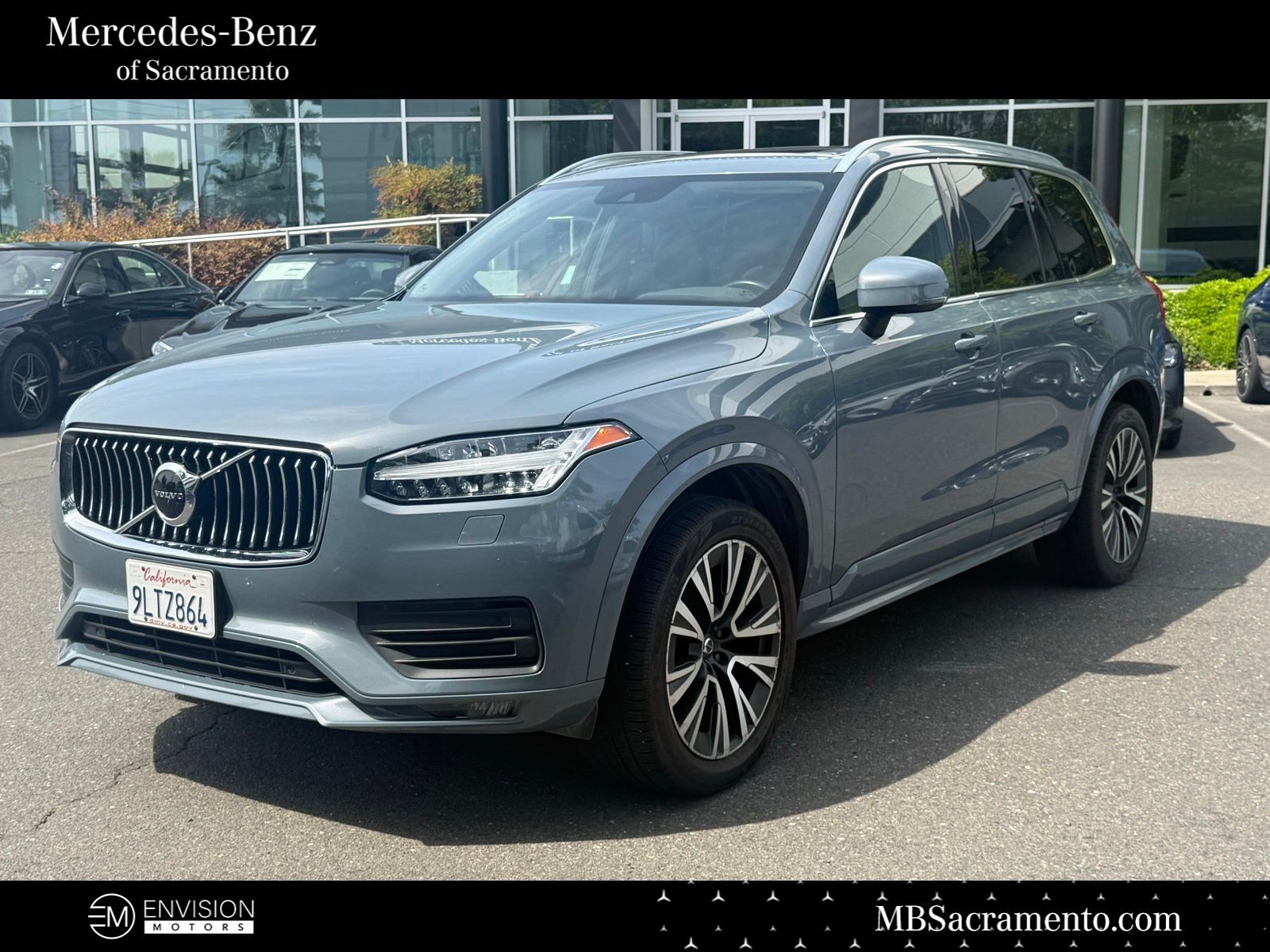 2021 Volvo XC90 T5 Momentum AWD's photo