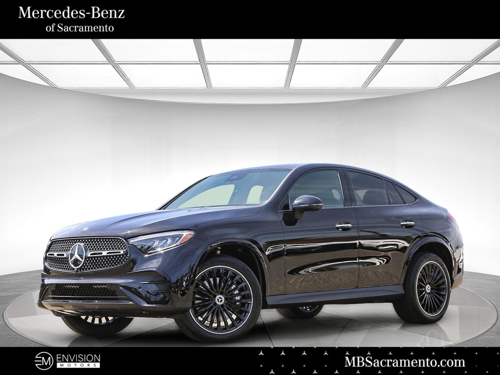 2026 Mercedes-Benz GLC GLC 300 4MATIC's photo