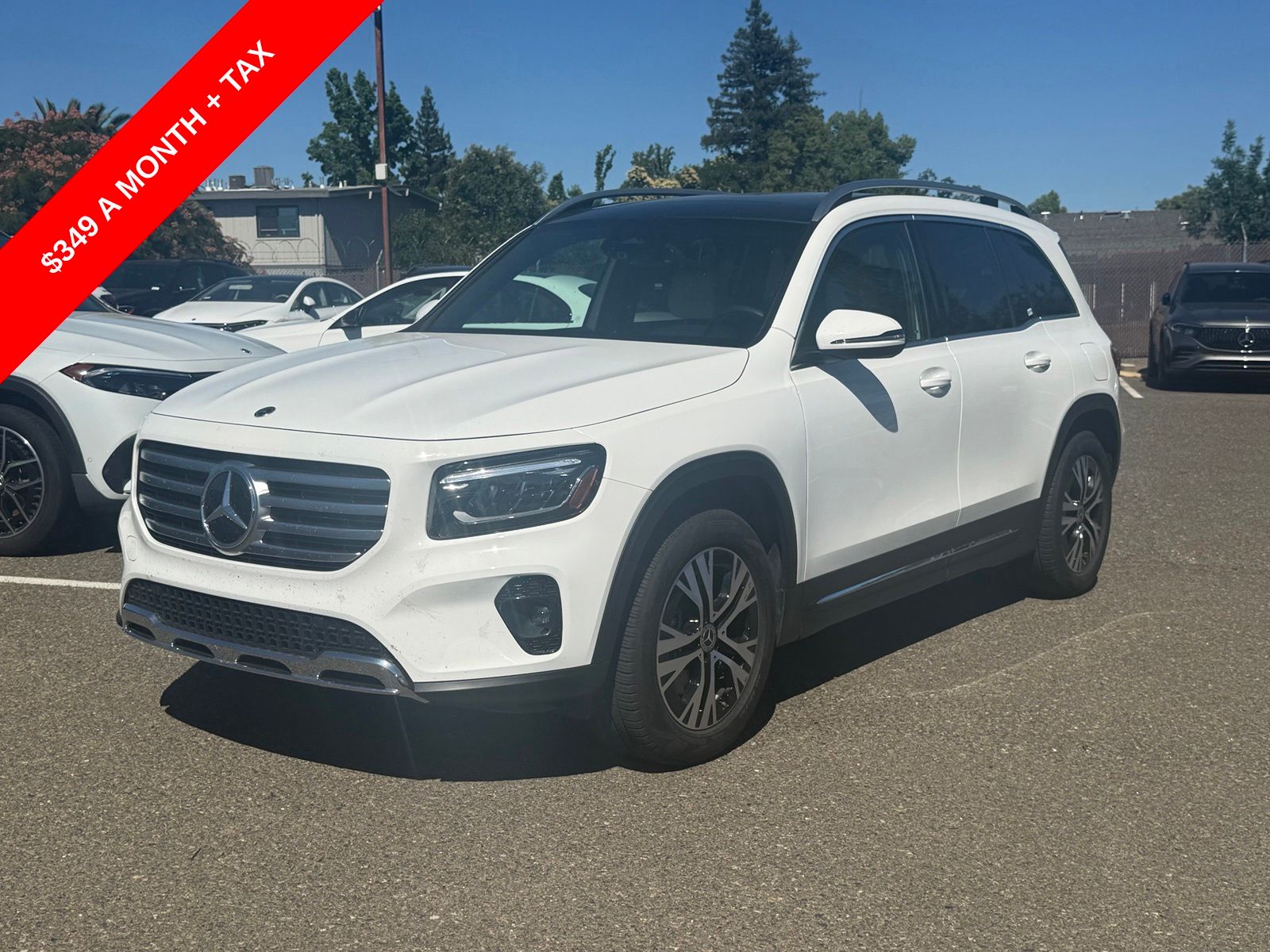 2026 Mercedes-Benz GLB GLB 250's photo