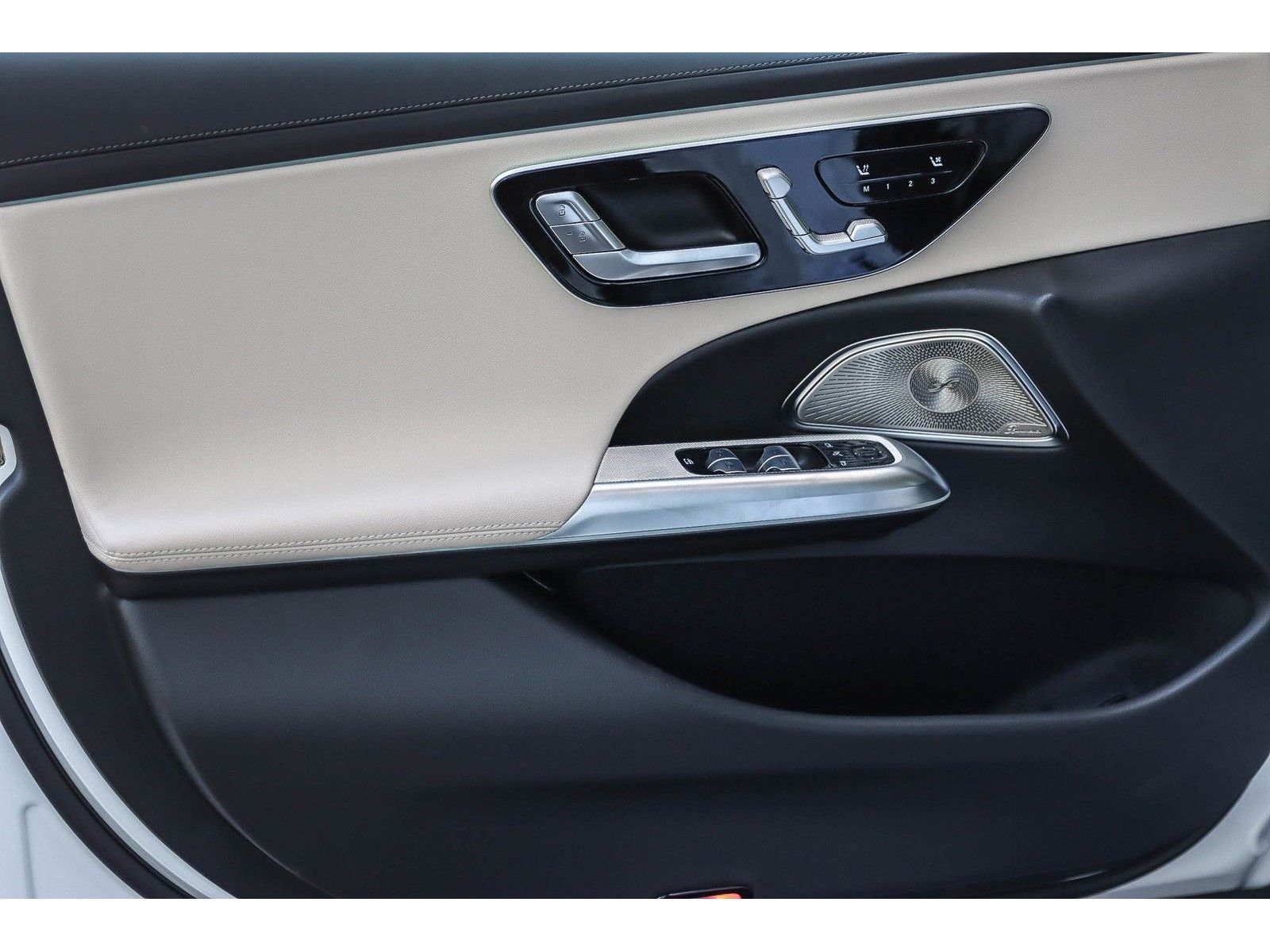 2025 Mercedes-Benz E-Class E450 All-Terrain - Photo 19
