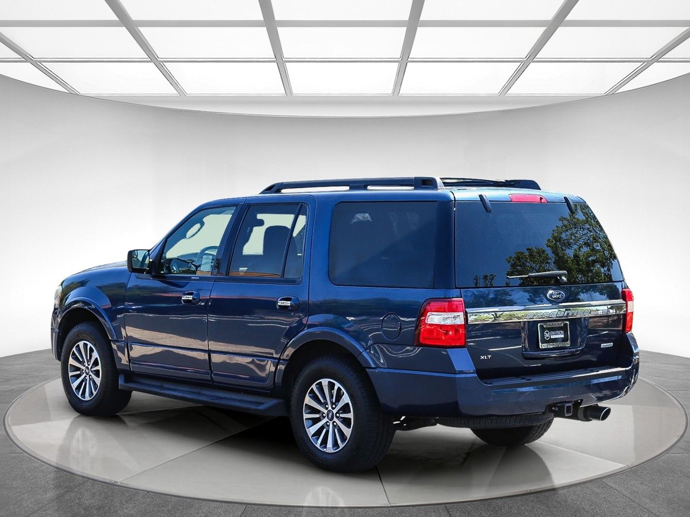 Used 2017 Ford Expedition XLT with VIN 1FMJU1JT3HEA78564 for sale in Sacramento, CA