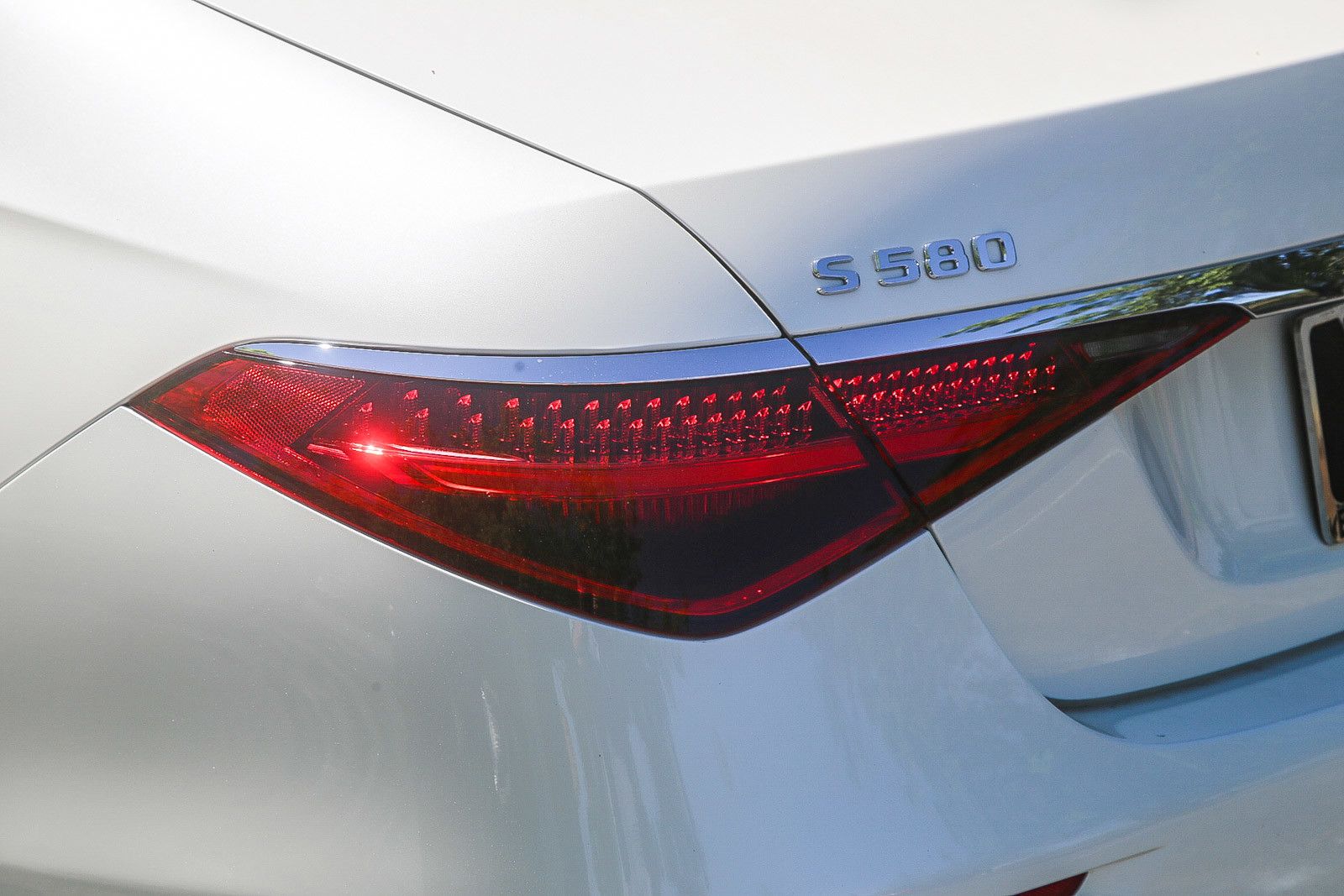 2023 Mercedes-Benz S-Class S 580 photo 3
