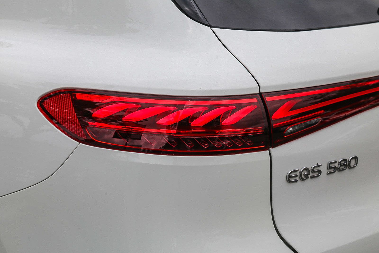 2023 Mercedes-Benz EQS 580 photo 3