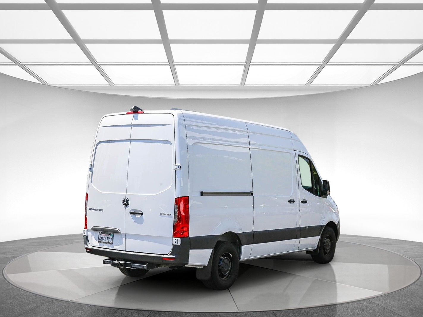 2024 Mercedes-Benz Sprinter 2500 Cargo 144 WB photo 3