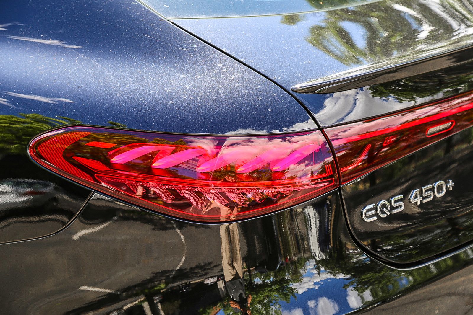 2024 Mercedes-Benz EQS 450 photo 3