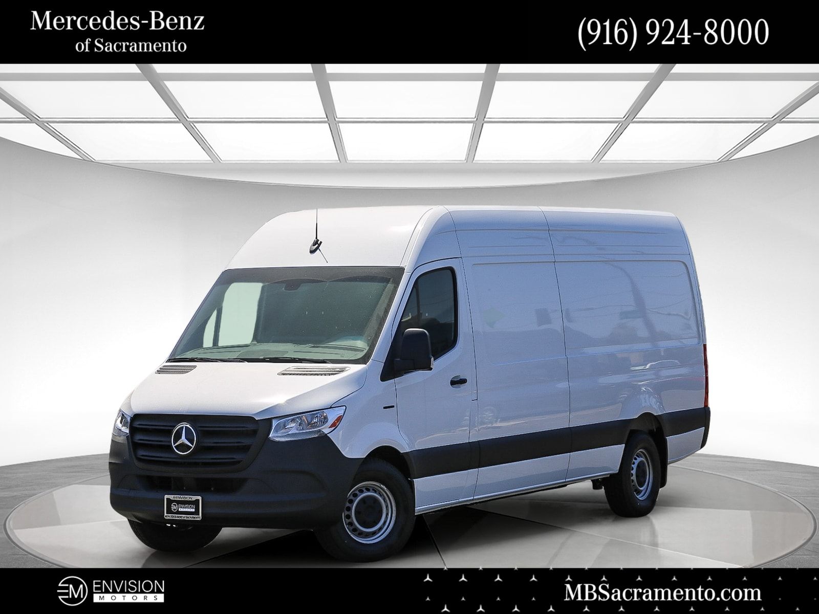 2024 Mercedes-Benz eSprinter 2500 170 WB HO High Roof's photo