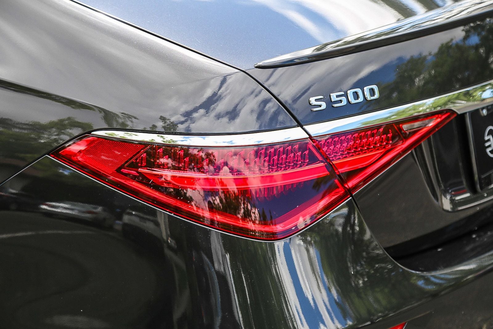 2023 Mercedes-Benz S-Class S 500 photo 3