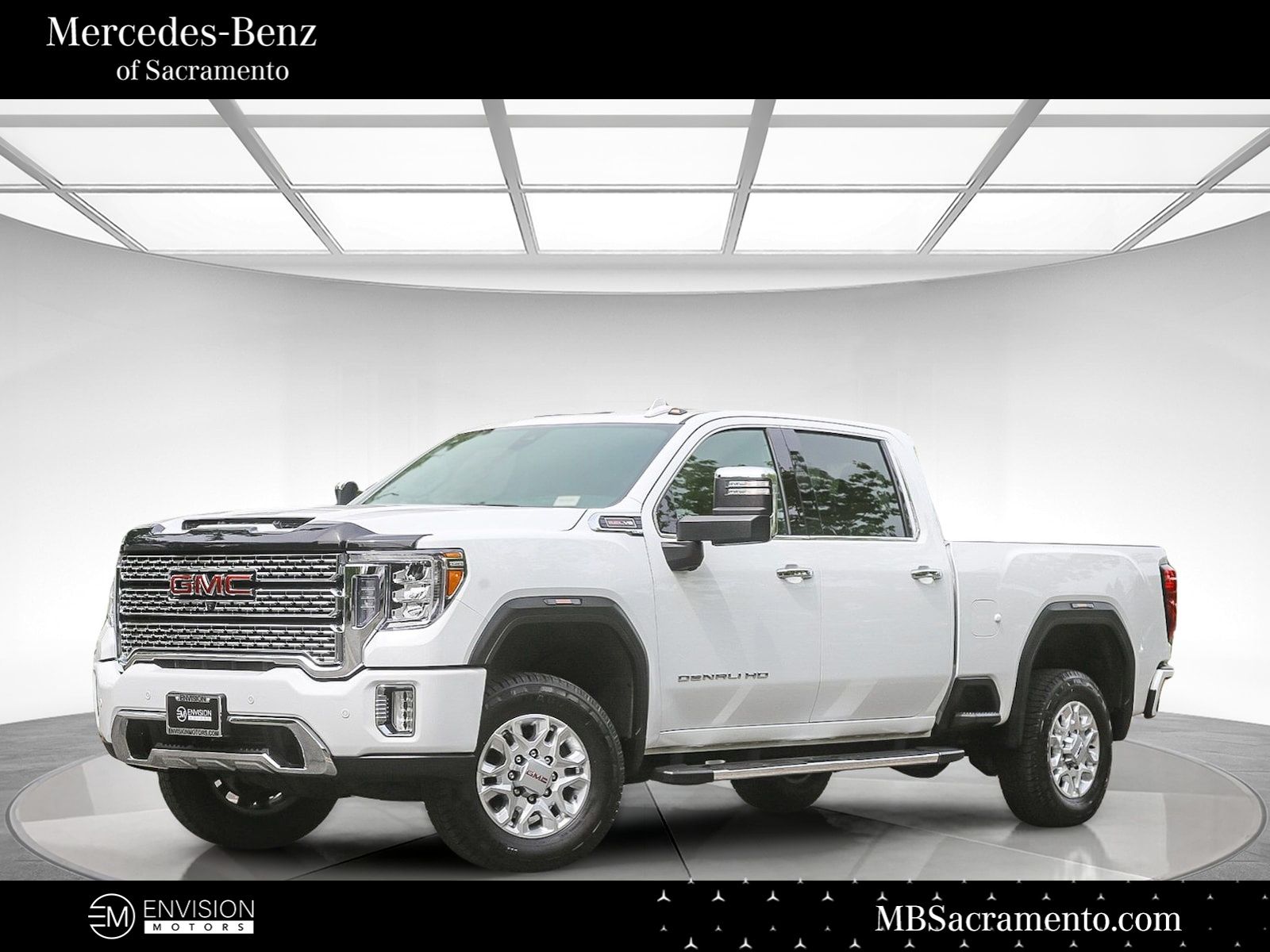 2022 GMC Sierra 4WD Crew Cab Standard Box Denali's photo