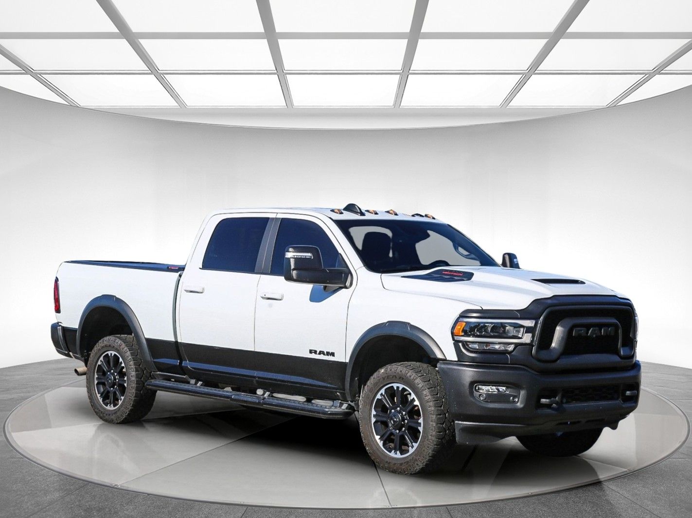 2023 Ram 2500 Rebel photo 4