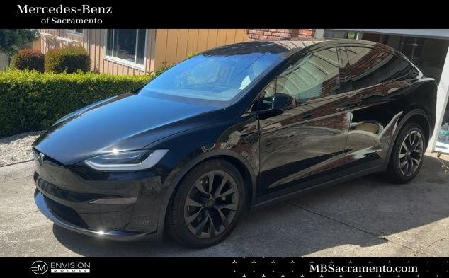 2023 Tesla Model X Plaid's photo