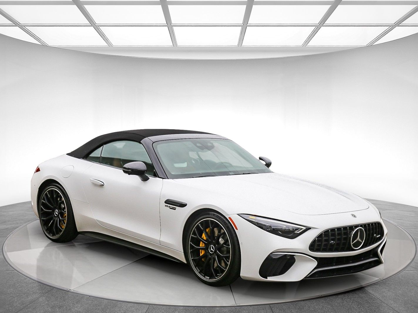 2022 Mercedes-Benz SL-Class SL 63 AMG® photo 4