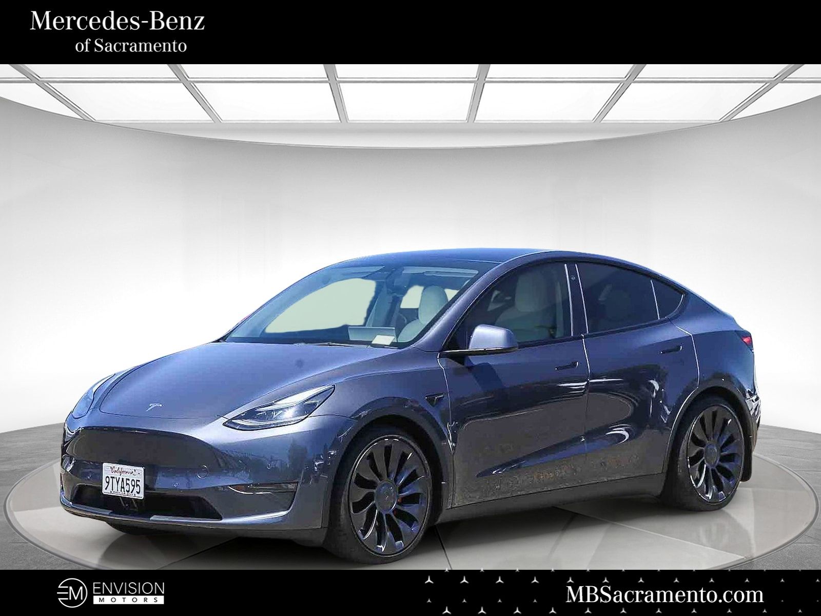 2022 Tesla Model Y Performance Dual Motor All-Wheel Drive's photo