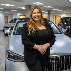 Staff member Deja Laviano from ID_590f66