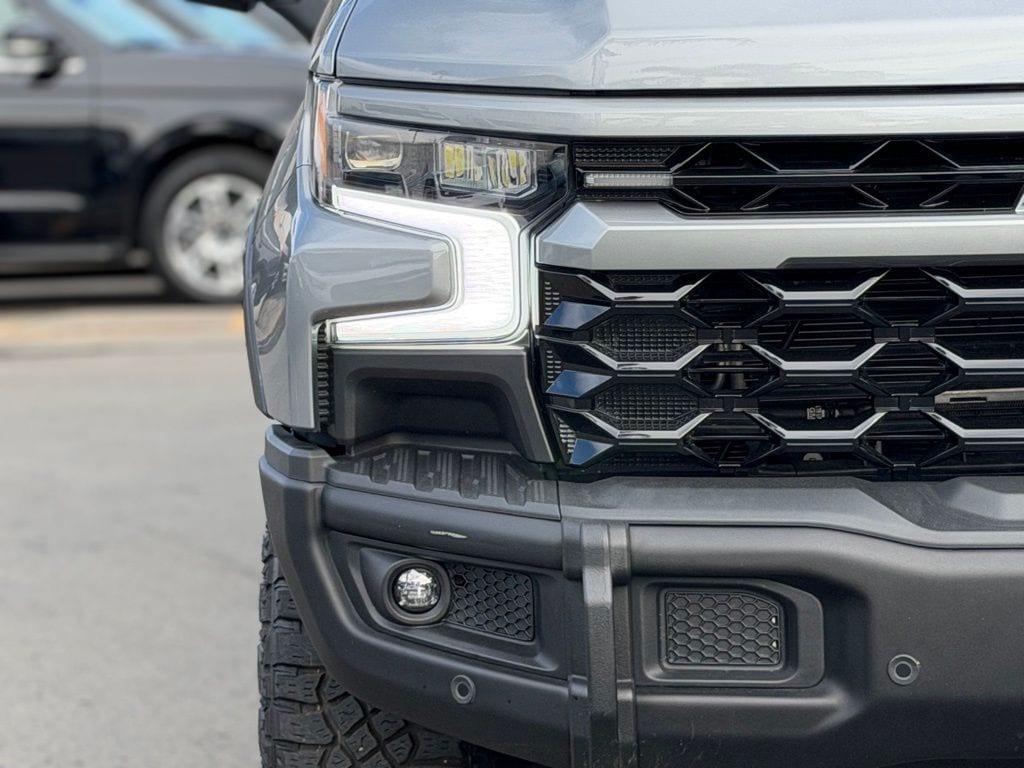 2024 Chevrolet Silverado 1500 ZR2 photo 6