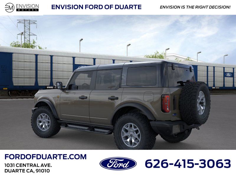 2025 Ford Bronco Badlands photo 4