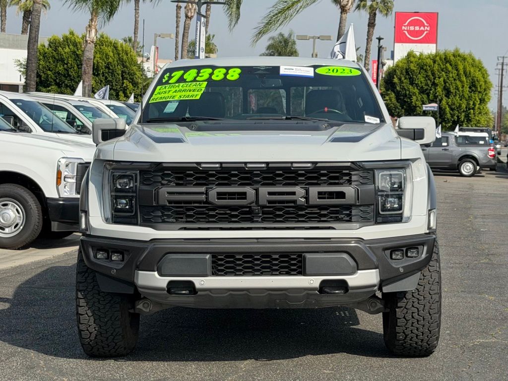 2023 Ford F-150 Raptor photo 2