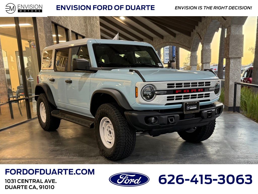 2025 Ford Bronco 4-Door Heritage Editon's photo