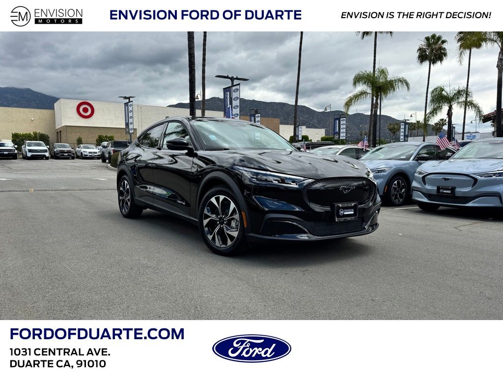 2026 Ford Mustang-Mach-e Select's photo