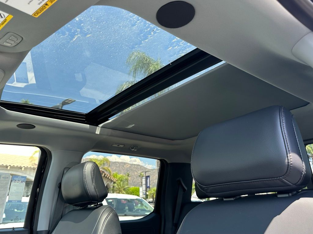 2025 Ford F-250 Super Duty Lariat - Photo 16