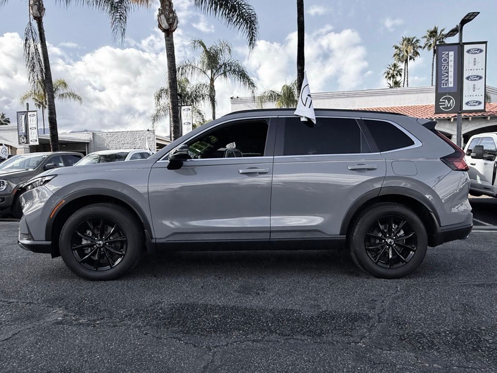 2025 Honda CR-V Hybrid Sport-L photo 4
