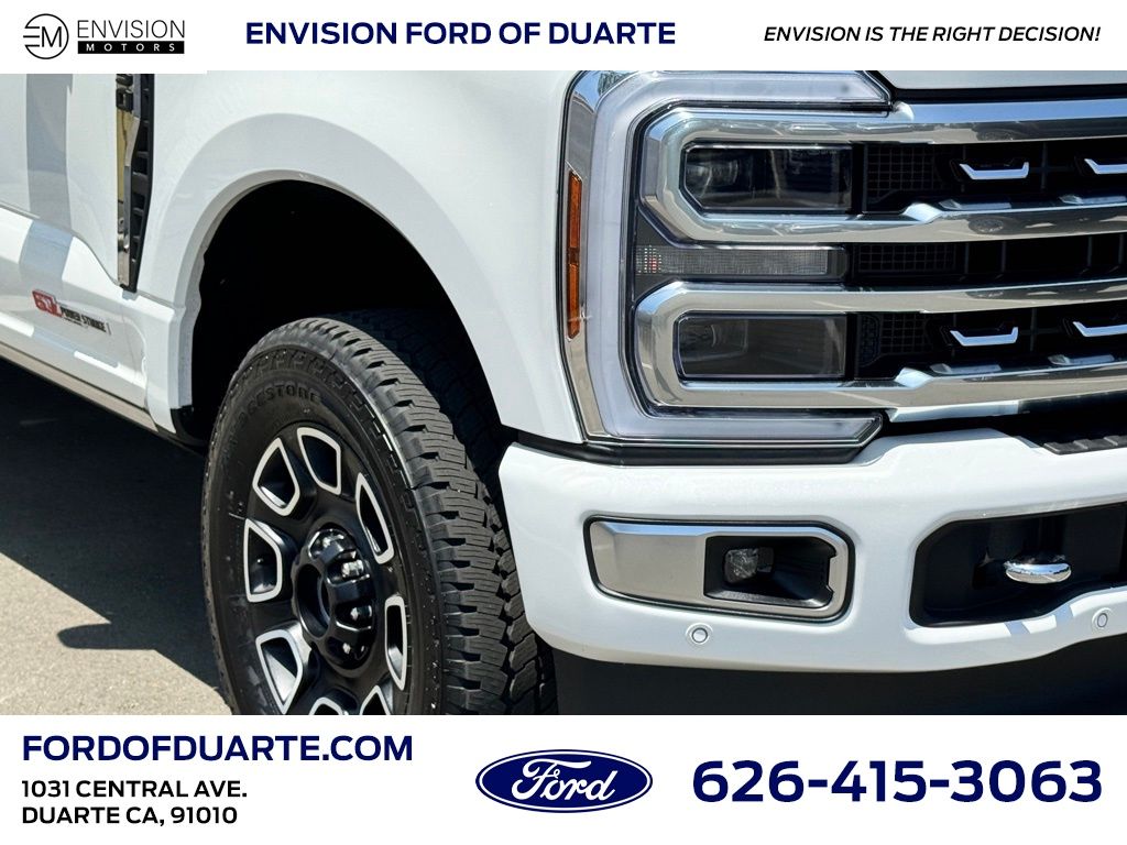 2024 Ford F-250 Platinum photo 3