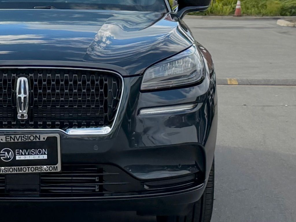 2022 Lincoln Corsair Reserve photo 4