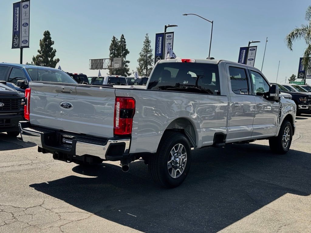 2026 Ford F-350 Super Duty Lariat - Photo 11