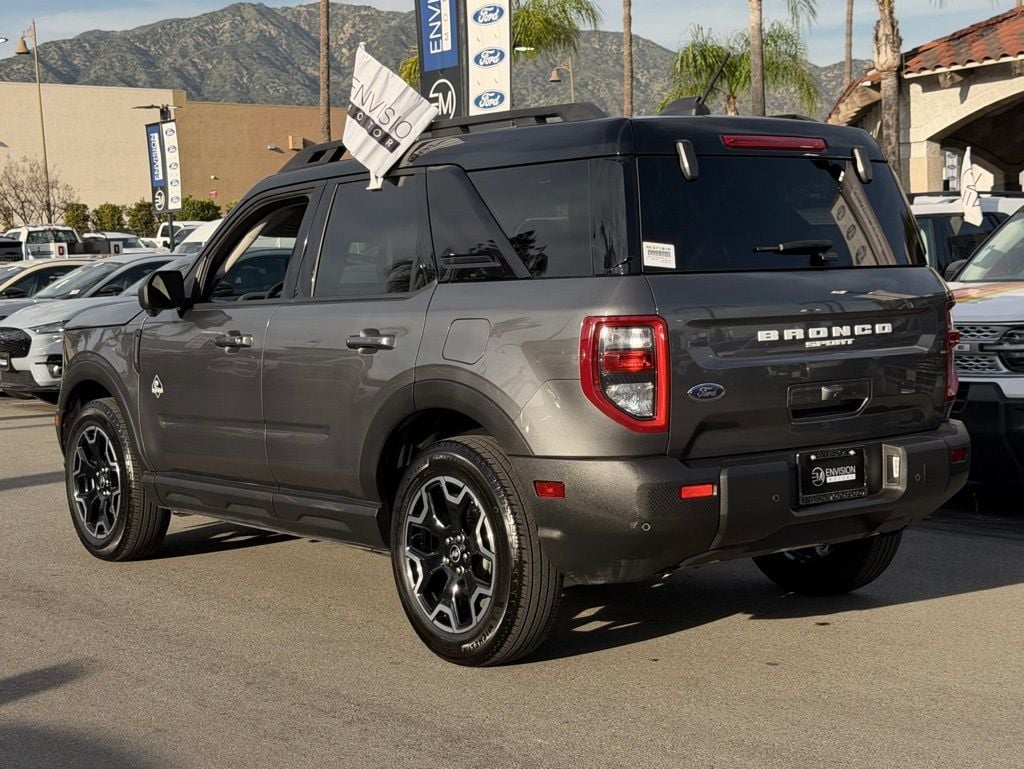 2025 Ford Bronco Sport Outer Banks photo 5