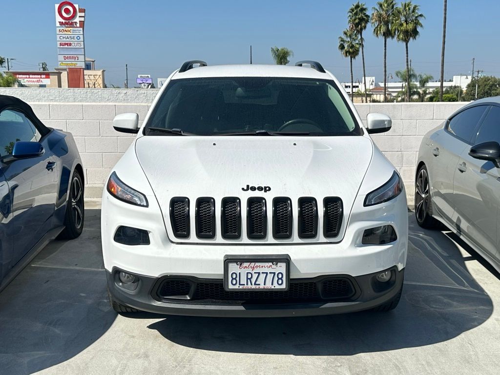 2018 Jeep Cherokee Latitude photo 2