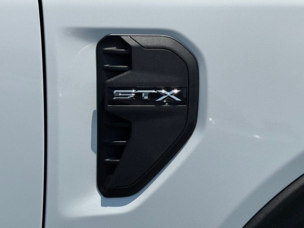 2025 Ford Ranger XL - Photo 12