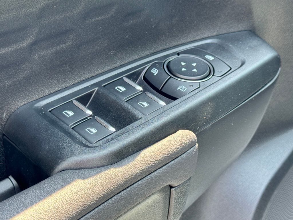 2025 Ford Ranger XL - Photo 16