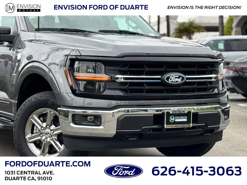 2025 Ford F-150 XLT photo 2