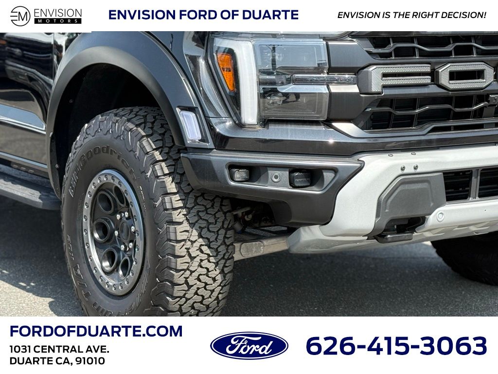 2025 Ford F-150 Raptor photo 4