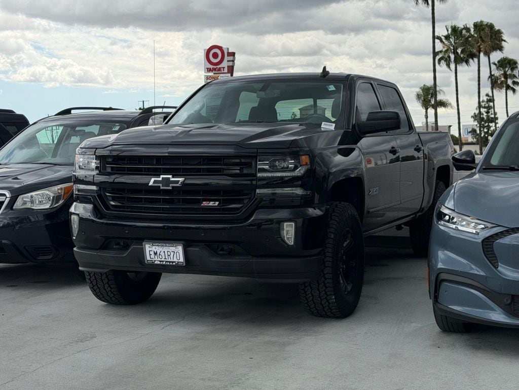2018 Chevrolet Silverado 1500 LTZ photo 3