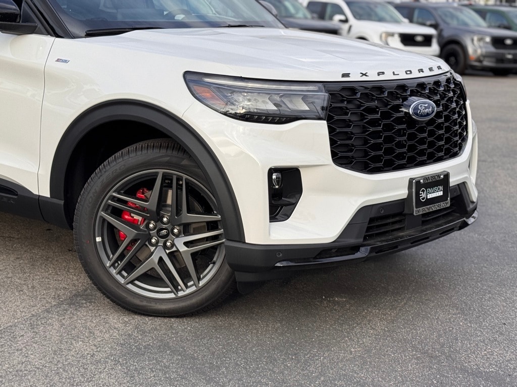 New 2025 Ford Explorer ST-Line SUV
