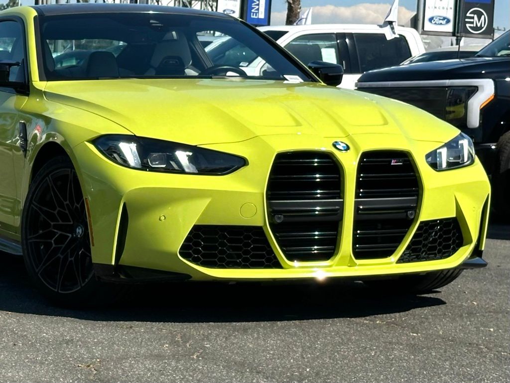 2025 Bmw M4 photo 3