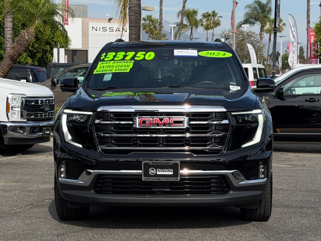 2024 GMC Acadia Elevation photo 2