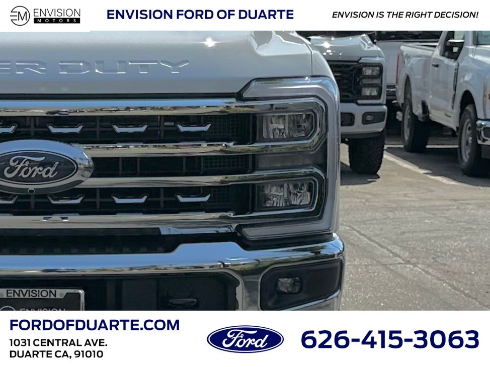 2026 Ford F-350 Lariat photo 4