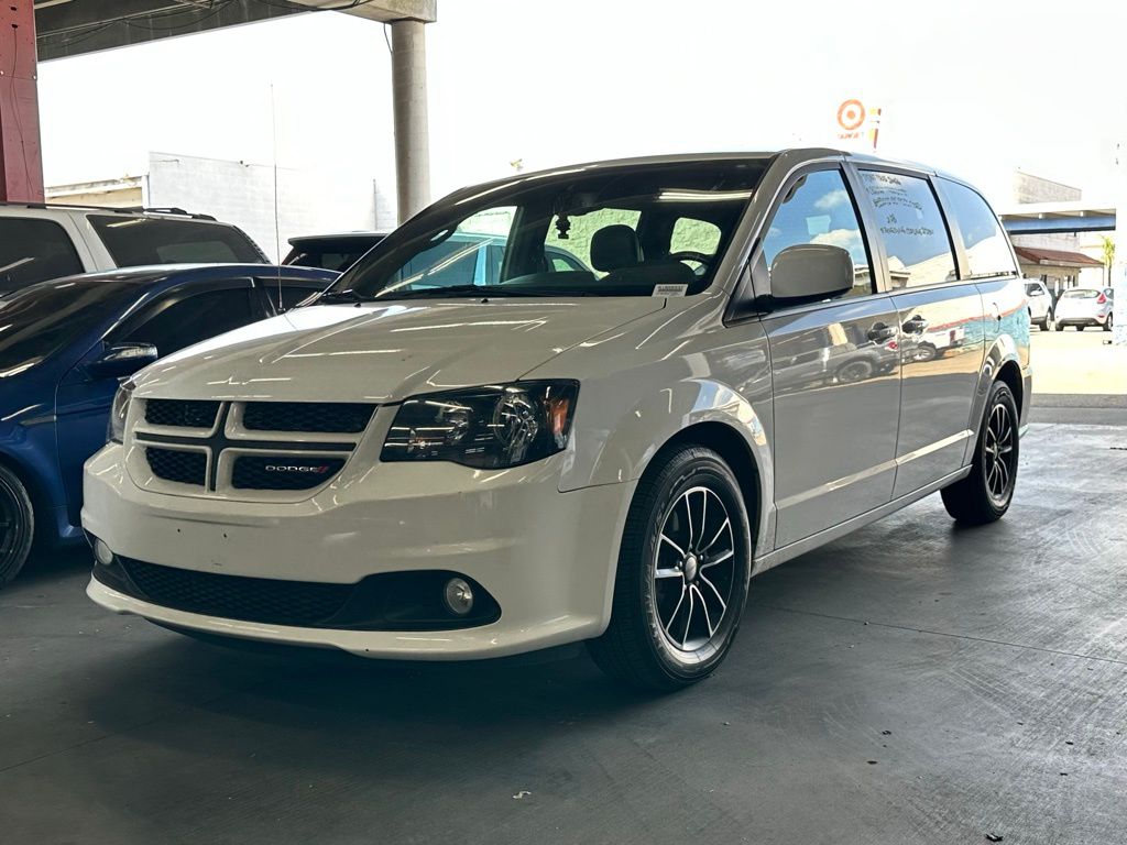 2018 Dodge Grand Caravan GT photo 2