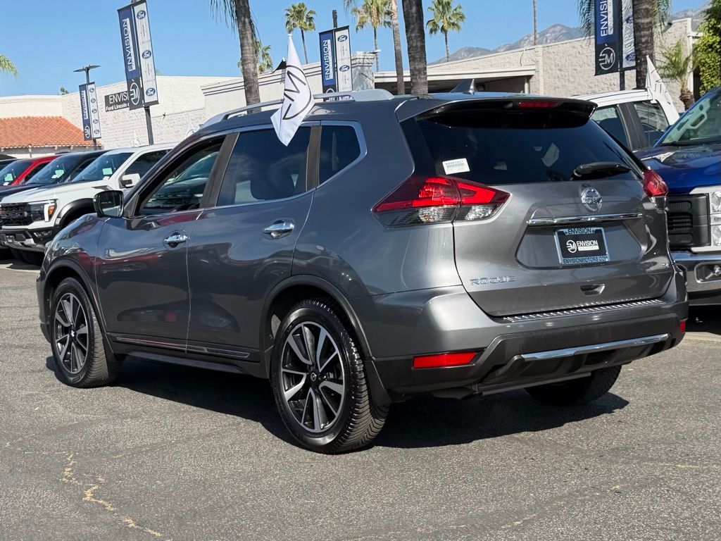 2018 Nissan Rogue SL photo 5
