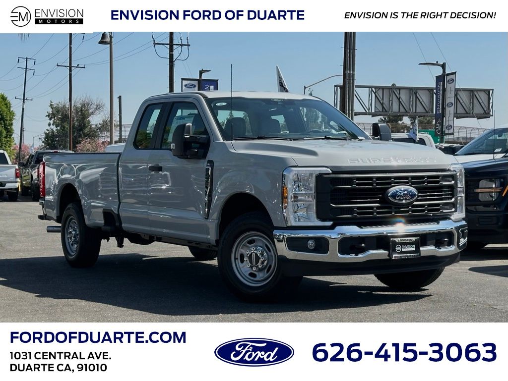 2026 Ford F-250 Super Duty XL's photo